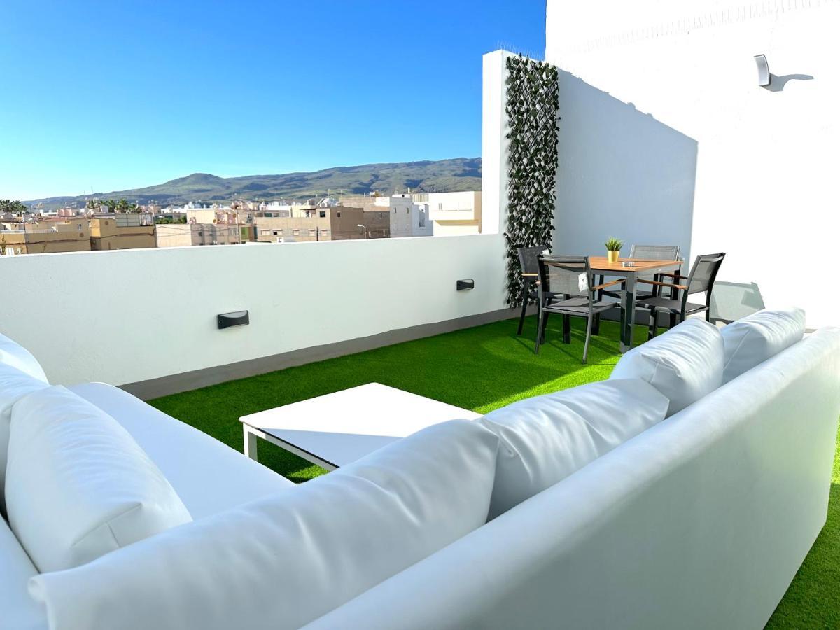 Suites Verano Azul Castillo del Romeral Εξωτερικό φωτογραφία
