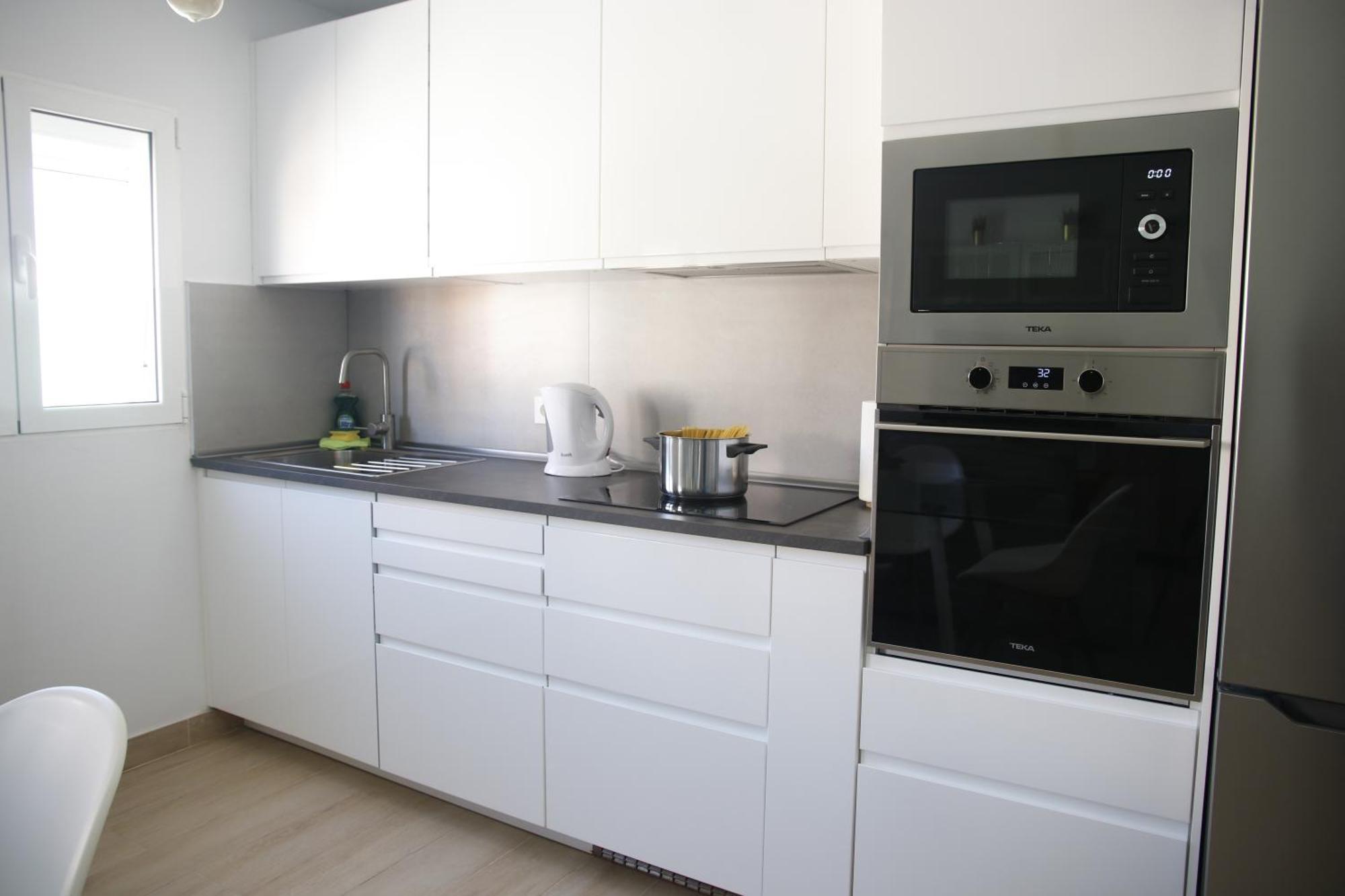 Suites Verano Azul Castillo del Romeral Εξωτερικό φωτογραφία