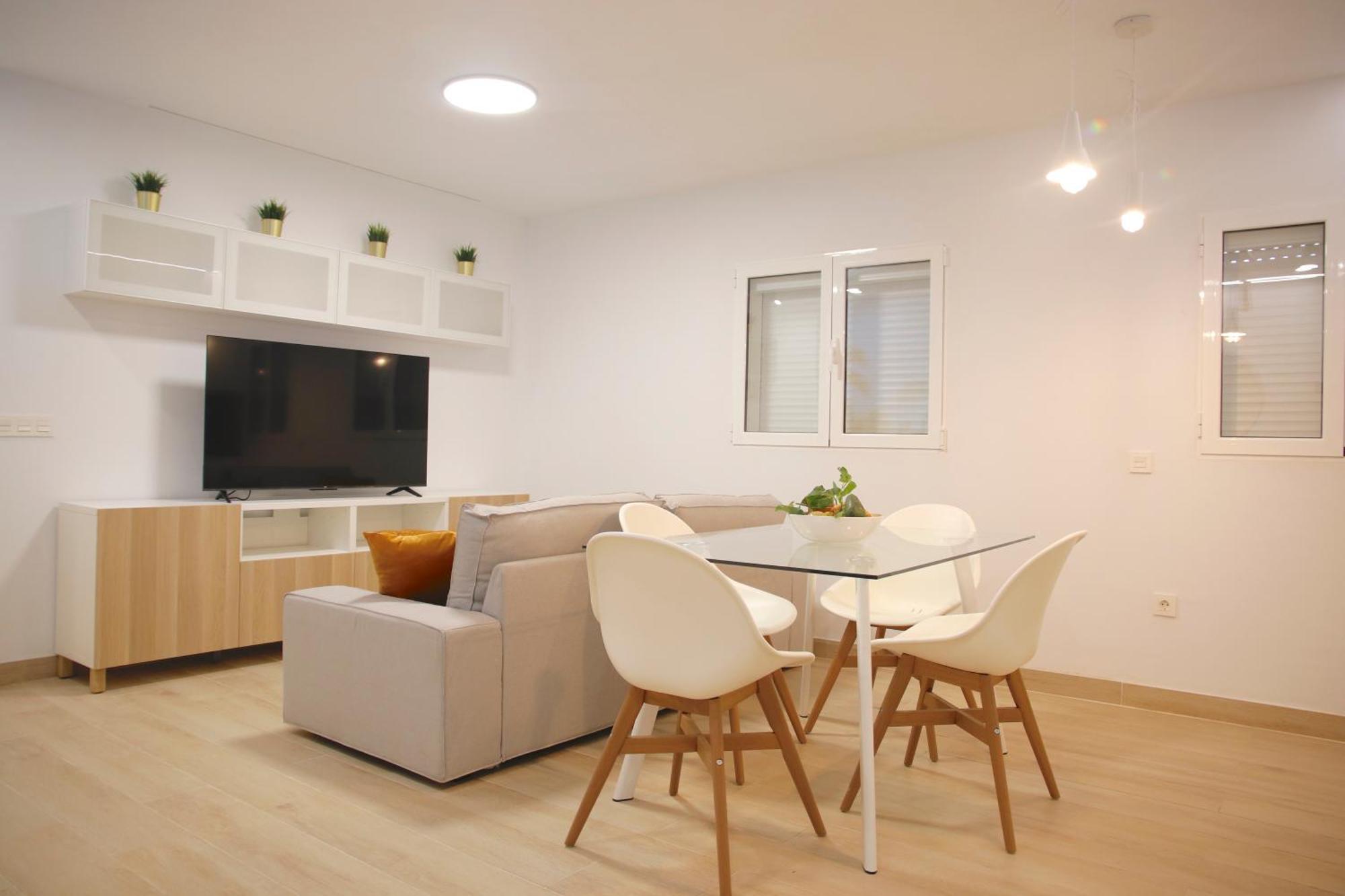 Suites Verano Azul Castillo del Romeral Εξωτερικό φωτογραφία
